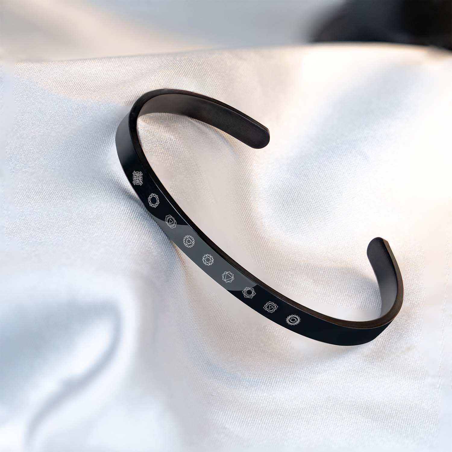 9 Chakra Gloss Cuff Adjustable Bracelet Black