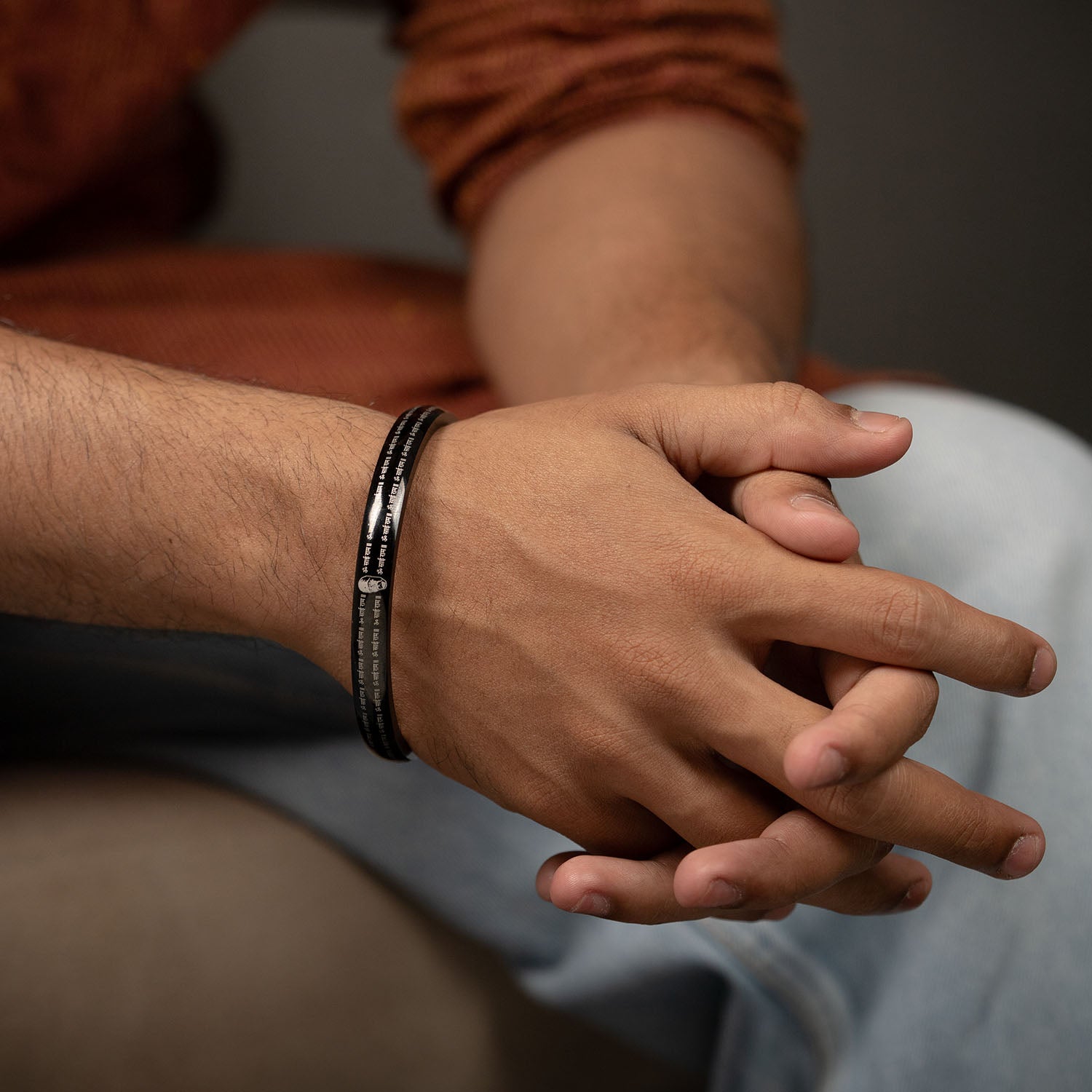 Black Om Sai Ram MicroCarved Round Curved Kada