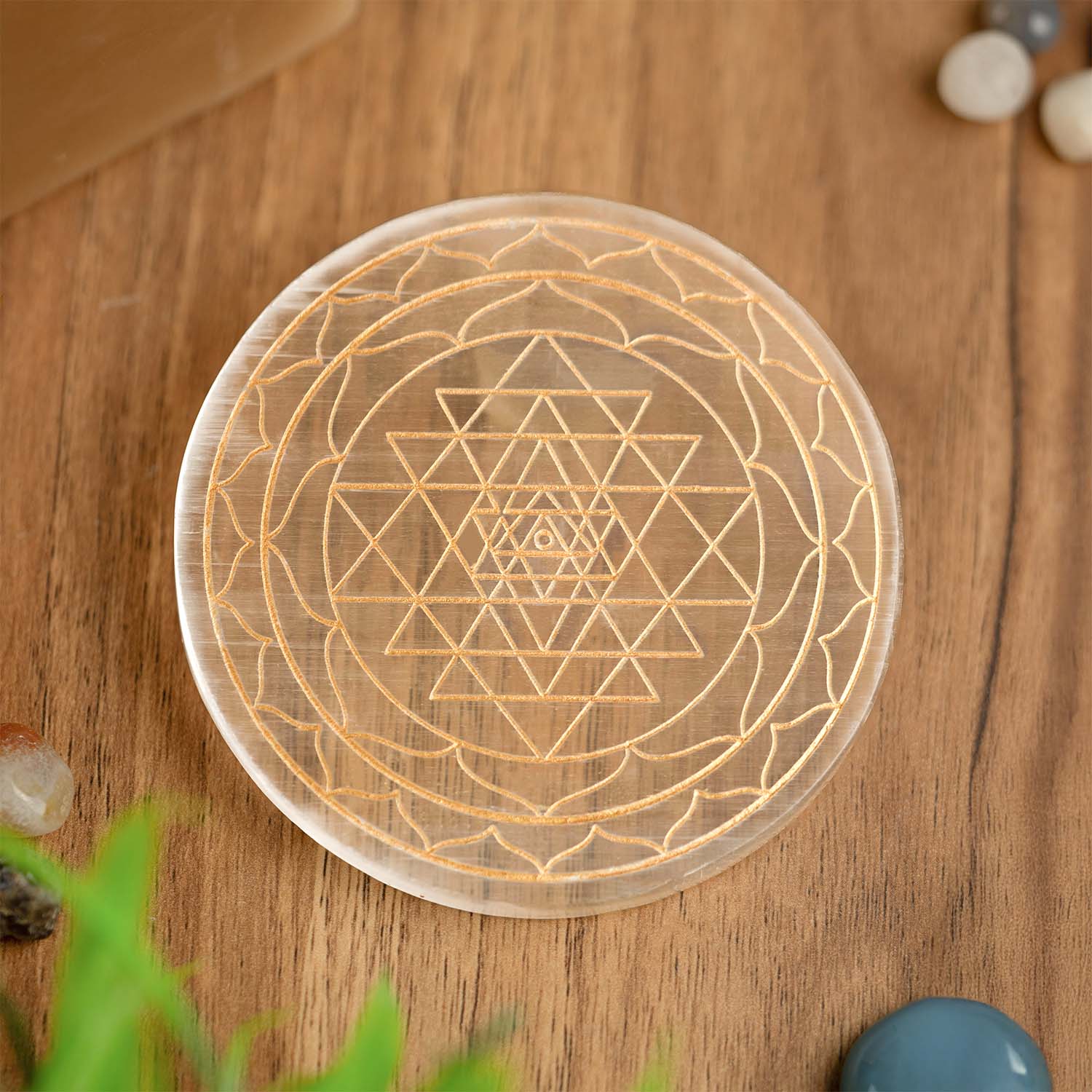 Shree Yantra Selenite Charging Plate With Bracelet