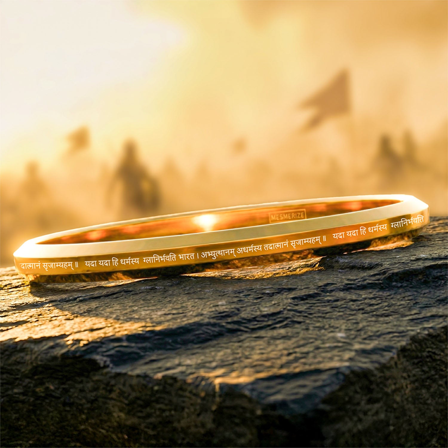 Yada Yada Hi Dharmasya Mahabharat MicroCarved Round Kada Gold