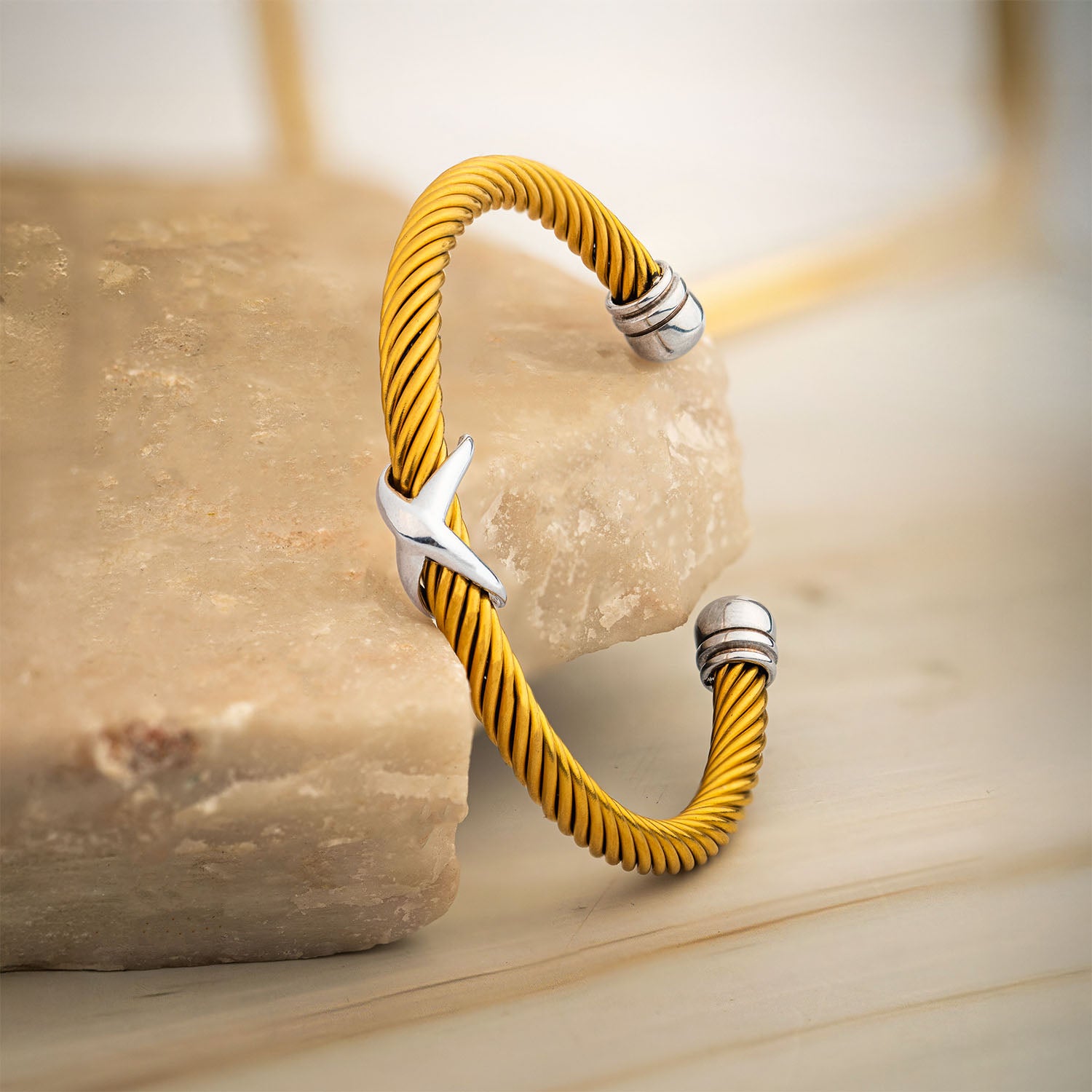 Paloma Twisted Adjustable Bangle Bracelet Gold