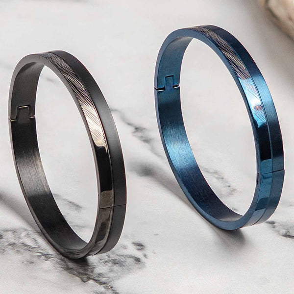 Wind Drift Oval Kada Bracelet