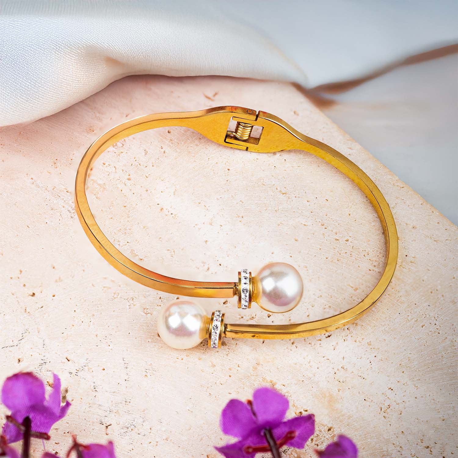 Zenara Pearl Crown 18K Gold Cuff Bracelet
