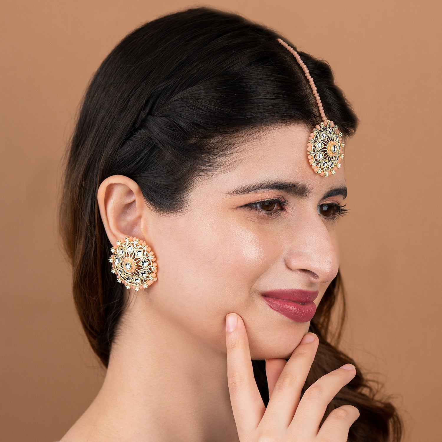 Peach Dia Kundan Earrings Maang tikka Combo